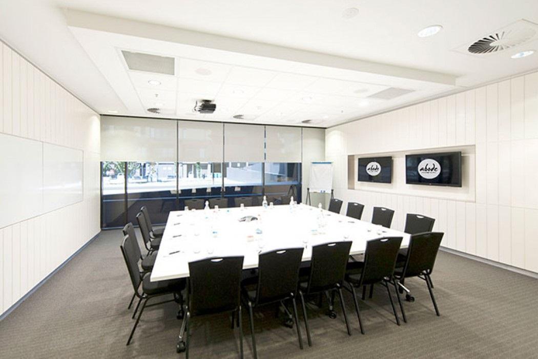 Abode Woden Aparthotel Canberra Exterior photo