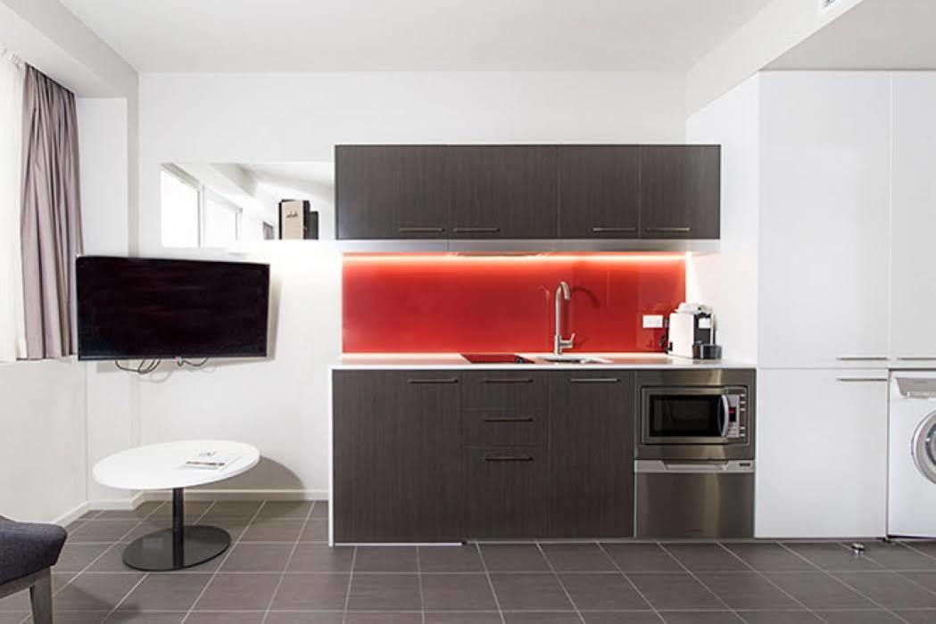 Abode Woden Aparthotel Canberra Exterior photo