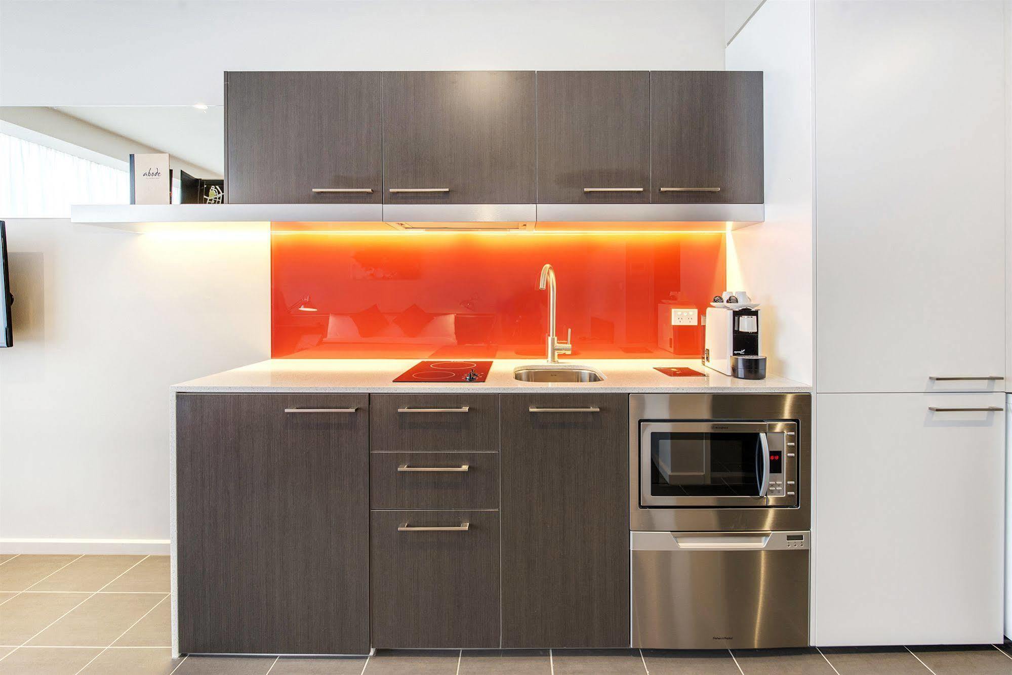 Abode Woden Aparthotel Canberra Exterior photo